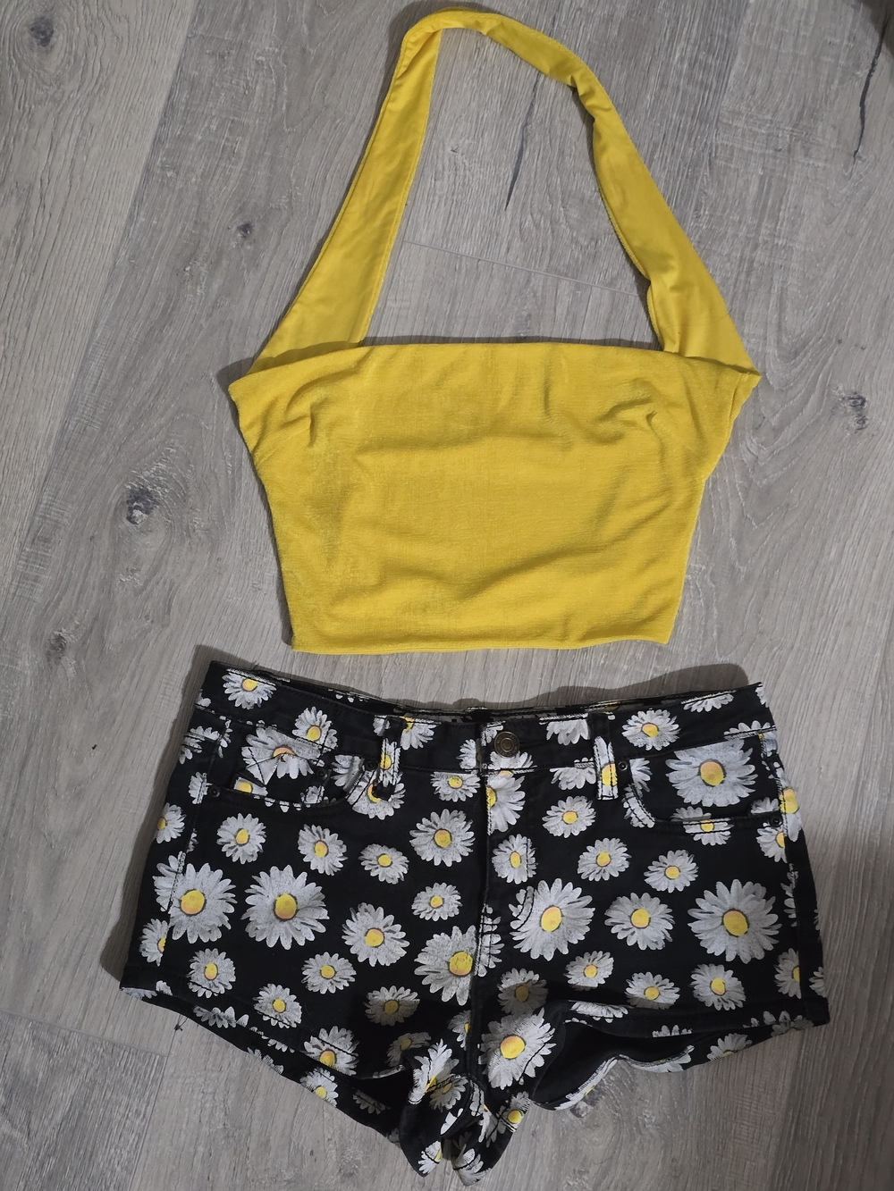 Bright Yellow Halter Crop Top And Daisy Shorts